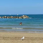 Capitan Libeccio 公寓 滨海弗兰卡维拉